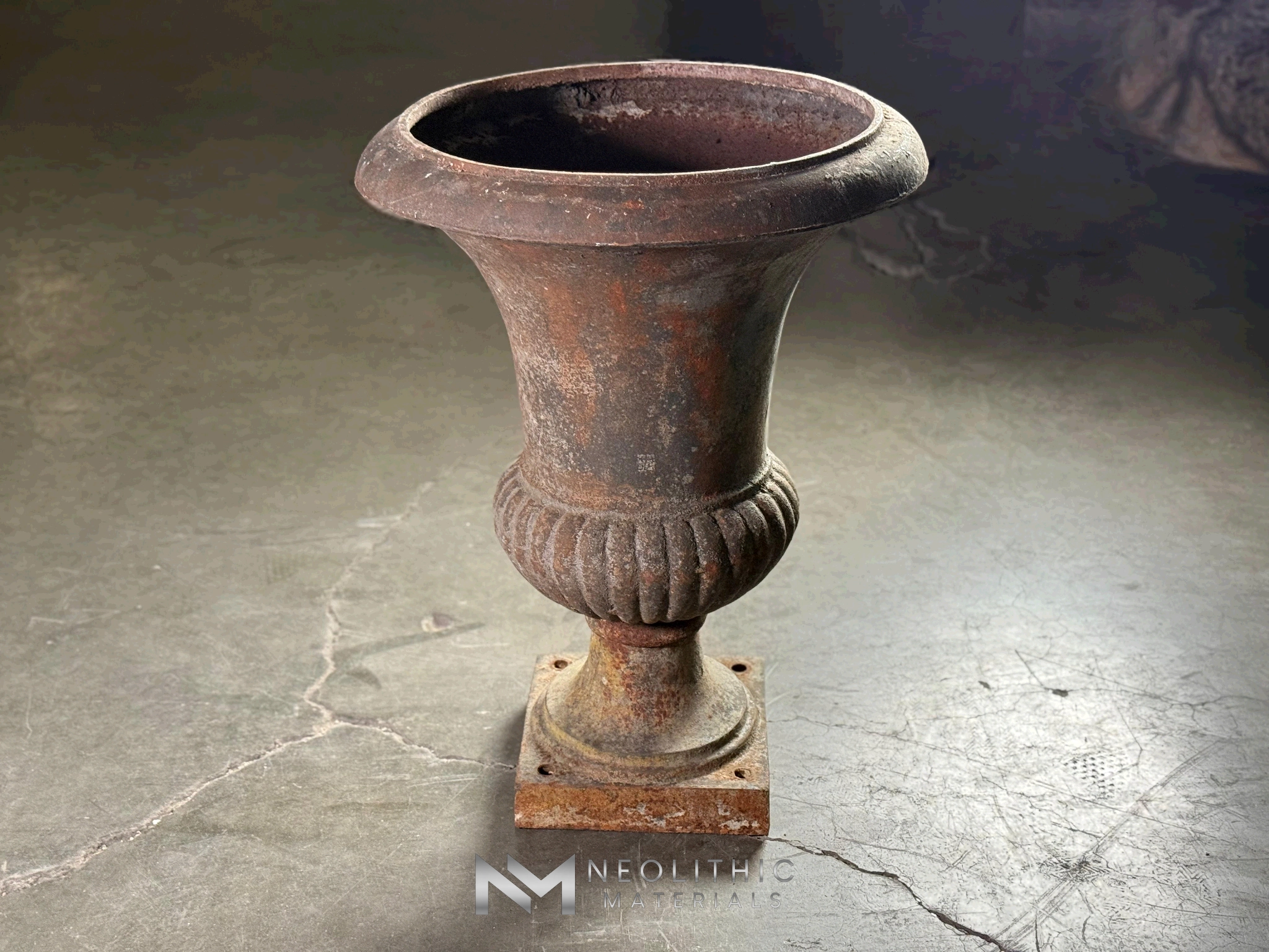French Antique 19th Century Cast Iron Vase - Image 10